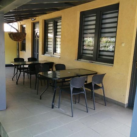 Illaberek Apartmanok Hajdúszoboszló المظهر الخارجي الصورة