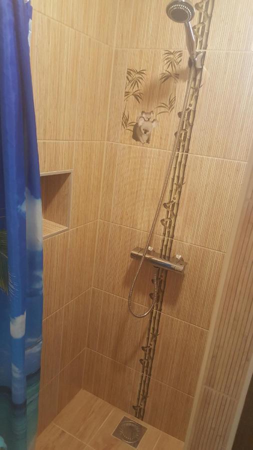 Illaberek Apartmanok Hajdúszoboszló المظهر الخارجي الصورة